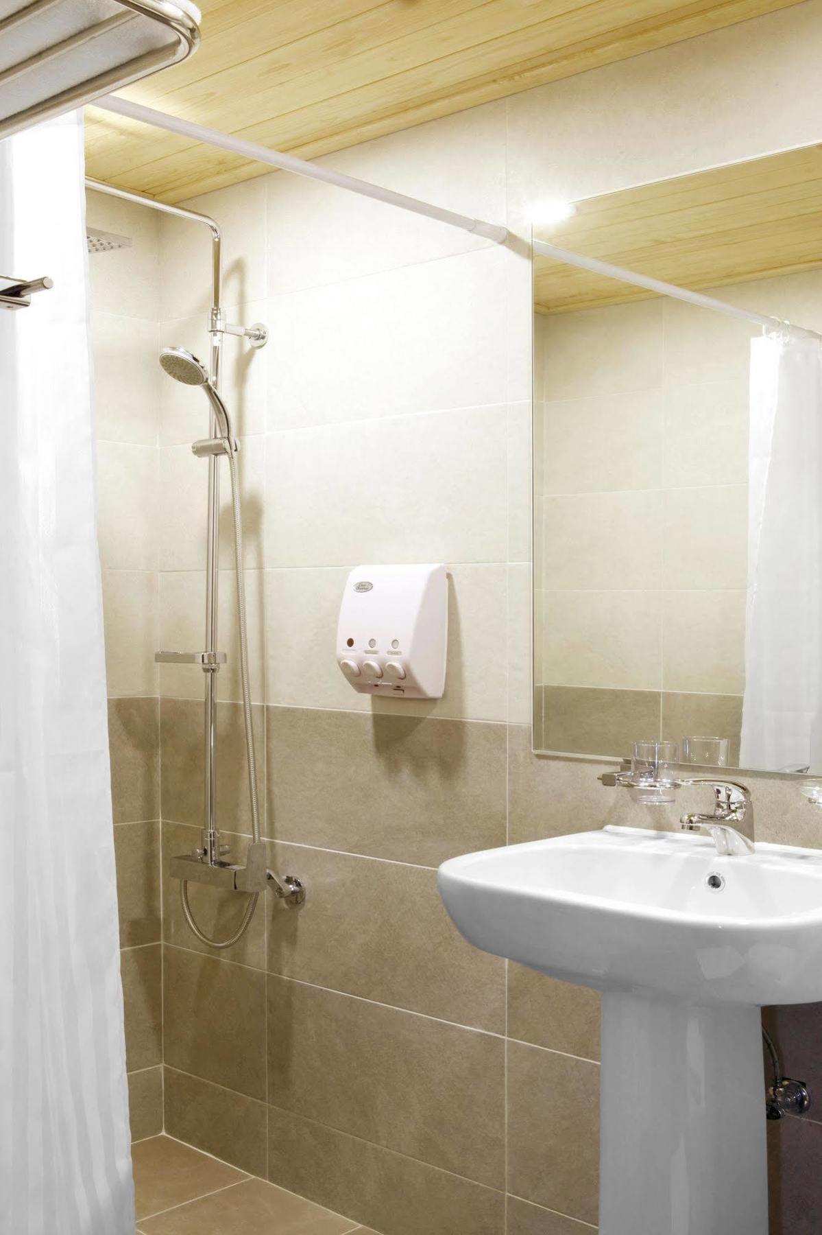 Jeonju Yeonghwa Hotel Екстер'єр фото