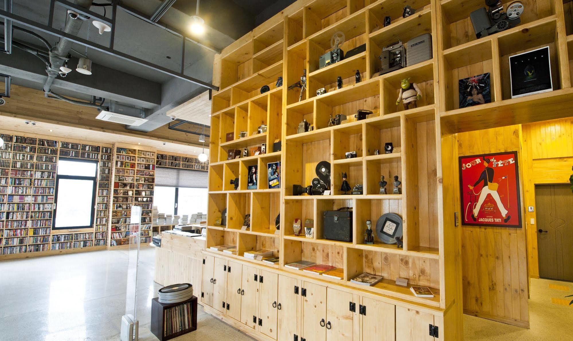 Jeonju Yeonghwa Hotel Екстер'єр фото